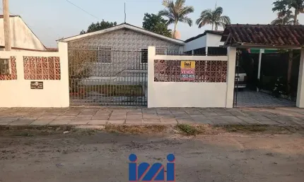 Casa com 3 quartos à venda no Perequê, Matinhos 