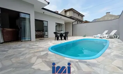 Casa com 3 quartos à venda no Brejatuba, Guaratuba 