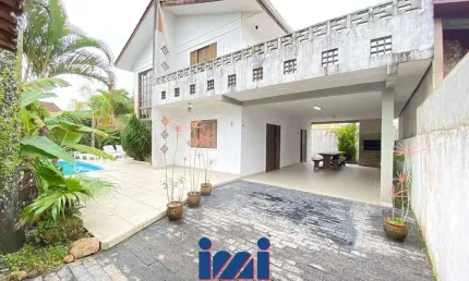 Casa com 3 quartos à venda no Centro, Guaratuba 