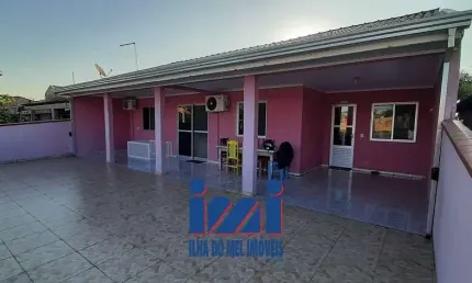 Casa com 3 quartos à venda no Balneário Itatiaia, Pontal do Paraná 