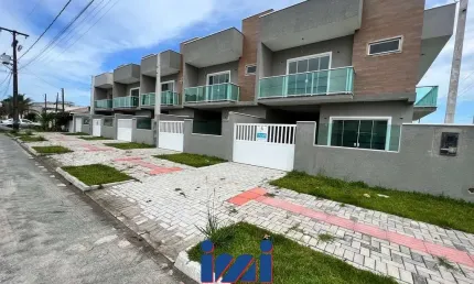 Casa com 3 quartos à venda no Estoril, Guaratuba 