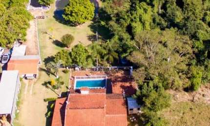 Sítio com 3 dormitórios à venda, 20000 m² por R$ 1.800.000,00 - Rio Acima - Capivari/SP
