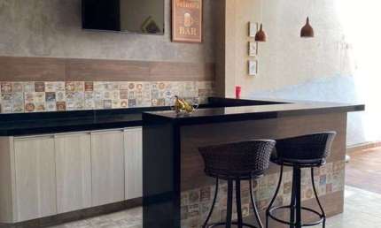 Casa 198m² 4 dormitorios a venda Condomínio Residencial Amazonas