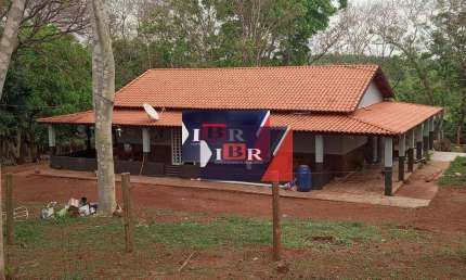 Chácara / sítio à venda na Zona Rural, Terenos 