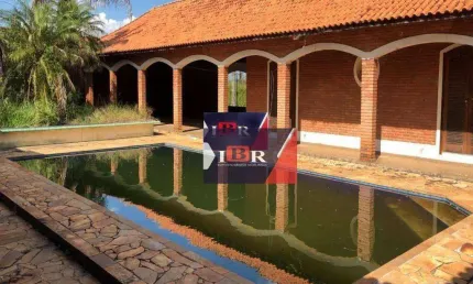 Fazenda à venda na Rua Turíbio Colino, Zona Rural, Botucatu