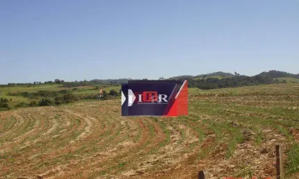 Fazenda à venda na Zona Rural, Tapiratiba 