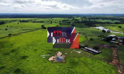 Fazenda à venda no Centro, Canarana 