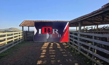Fazenda à venda na Avenida Adhemar de Barros, Área Rural de Capão Bonito, Capão Bonito