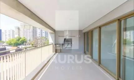 Apartamento de 3 suítes sendo 1 máster na Indianópolis - São Paulo-SP.