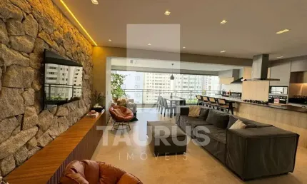 Apartamento à venda com 3 quartos, 2 vagas , em Moema, São Paulo