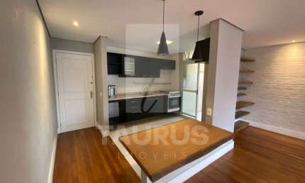 Apartamento com 2 dormitórios para alugar em Moema - São Paulo-SP.