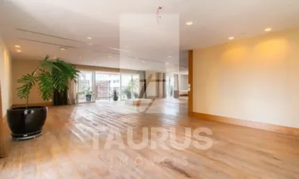 Apartamento à venda com 2 suítes no Itaim Bibi - São Paulo-SP.