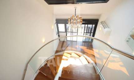 Apartamento de cobertura à venda com 3 suítes em Moema - São Paulo-SP.