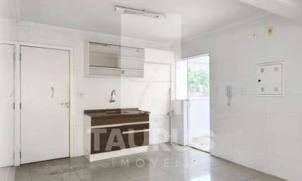 Apartamento para alugar com 2 quartos na Vila Madalena - São Paulo-SP.