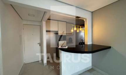 Apartamento para locação na Vila Santa Catarina, 2 dormitórios, 1 vaga, 67 m².