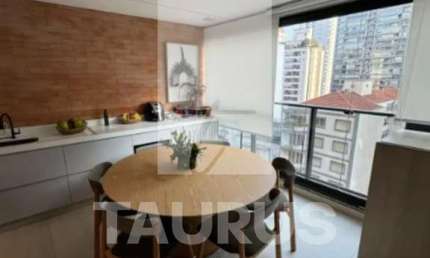 Apartamento à venda; 2 quartos, em Pinheiros, São Paulo