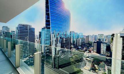 Apartamento à venda em Itaim Bibi. 4 quartos sendo 4 suítes, 4 vagas, 335m².