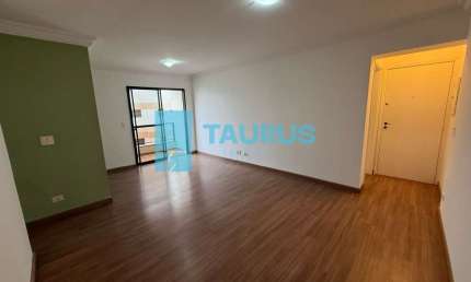 Apartamento para alugar com 02 quartos na Vila Nova Conceição, São Paulo-SP.