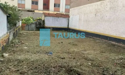 Terreno para venda ou locação, 400m², em Pinheiros, São Paulo.