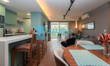 Apartamento à venda, 2 quartos, sendo 1 suíte, 1 vaga, 78m², Alto de Pinheiros.