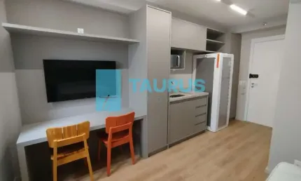 Studio para locação, 1 dormitório, mobiliado, santo amaro.