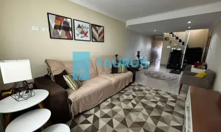 Sobrado à venda, 3 dormitórios, 2 vagas, 160m², Jardim Santa Cruz.