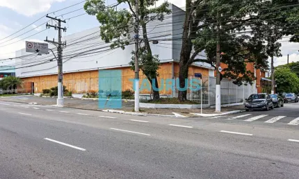 Prédio á venda ou locação, indianópolis, 1556m², 25 vagas