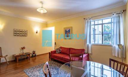 Casa sobrado à venda, 3 quartos, 300m², 3 vagas, em Jardim da Glória, São Paulo.