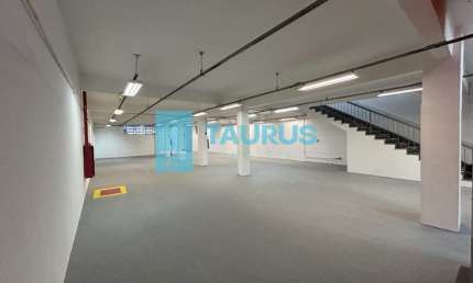 Barracão / Galpão / Depósito com 2 salas para alugar no Mirandópolis, São Paulo 