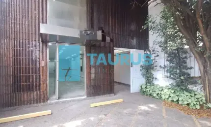 Casa comercial para locação, 2 vagas, 349m², Jardim Paulista.