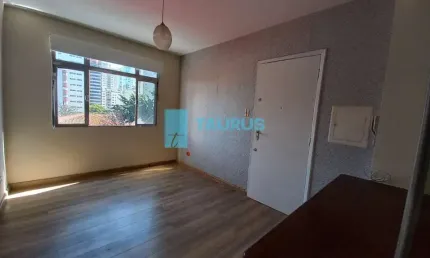 Apartamento à venda, 1 dormitório,  1 vaga, 50m², em Moema, São Paulo.