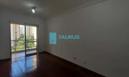 Apartamento à venda, 2 quartos, 1 suíte, 1 vaga,  em Moema, São Paulo.