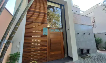 Casa à venda, 3 dormitórios, 2 vagas, 178m², na vila nova conceição, são paulo.