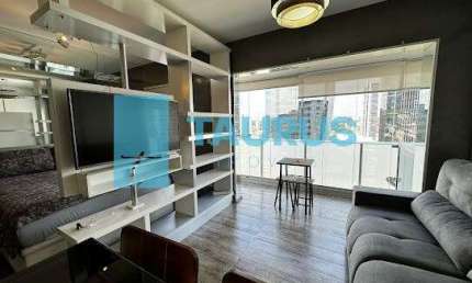 Studio para locação, 1 dormitório, 1 vaga, mobiliado, 33m², Santo Amaro.
