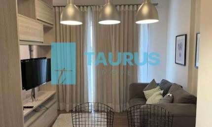 Studio para locação, 1 dormitório, 1 vaga, mobiliado, 33m², Santo Amaro.