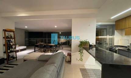 Apartamento à venda, 3 dormitórios, 2 vagas, 111m², Vila Madalena.