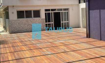 Casa comercial para locação, 17 salas, 8 vagas, 1.050 m², Vila Nova Conceição.