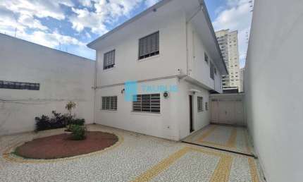 Casa Comercial para locação em Moema; 4 dormitórios, 5 vagas, 303M².