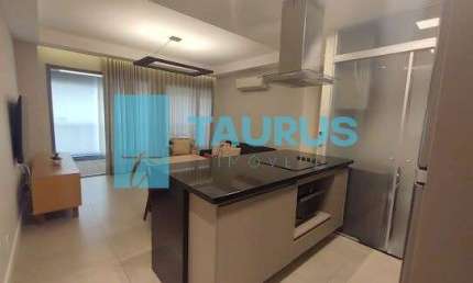 Apartamento à venda, 1 dormitório, 1 vaga, mobiliado, 62m², Brooklin.