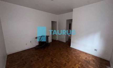 Apartamento à venda na Vila Olímpia, 65m², 2 dormitórios, 1 vaga.