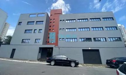 Prédio para locação e venda, 4 pavimentos, 12 vagas,984M², Saúde.