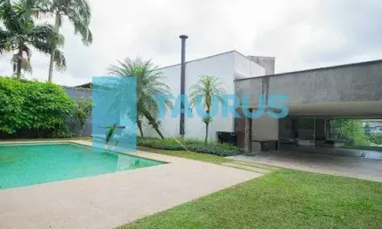 Casa à venda, 4 dormitórios, 4 vagas, 498m², Jardim Guedala.