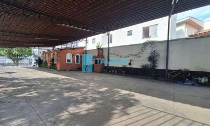 Terreno à venda no Mirandópolis, 154m², com renda, esquina.