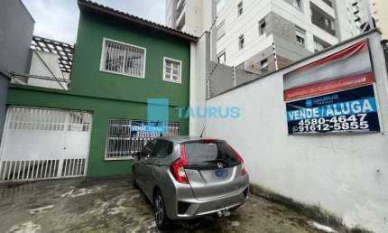 Sobrado comercial para venda e locação, 6 salas, 2 vagas, 197m², Moema.