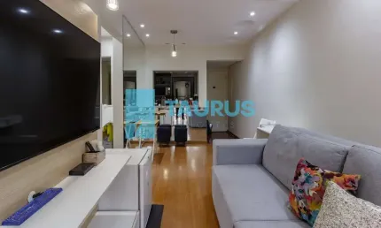 Apartamento à venda em Moema, 2 dormitórios, 1 vaga, 66m².