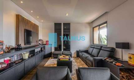 Apartamento á  venda , 3 dormitórios , 3 vagas , 151 m² , Campo Belo.