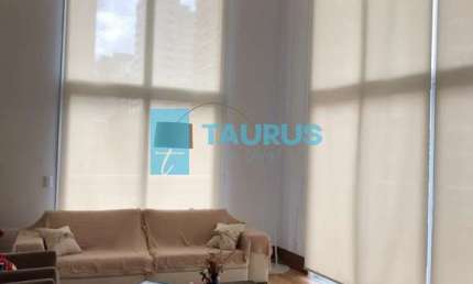 Apartamento à venda, 4 quartos sendo 3 suítes, 5 vagas, 300m², em Moema, São Paulo.