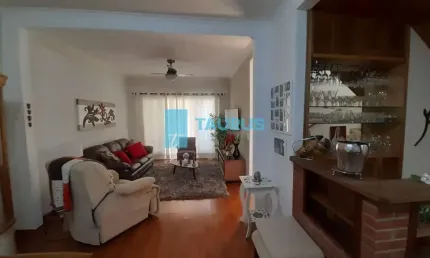 Sobrado à venda, 3 dormitórios, 1 suíte, 198 m², brooklin.