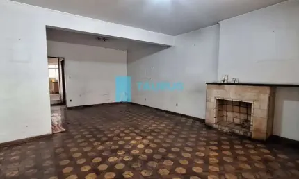 Casa à venda, 3 dormitórios, 2 vagas, 192m², Brooklin.