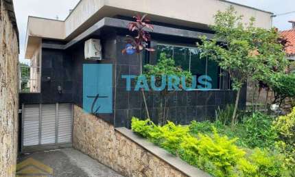 Casa para locação, 8 dormitórios, 5 vagas, 500m², Vila Guarani.